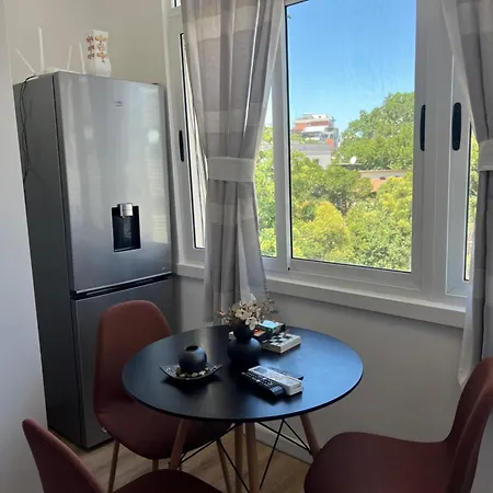 Skanderbeg Square Apartment